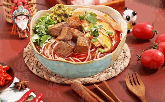 炸舌泡椒牛肉米线